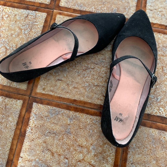 H&M faux suede Mary Jane ballet flat shoes sz 39/9 - Picture 4 of 4